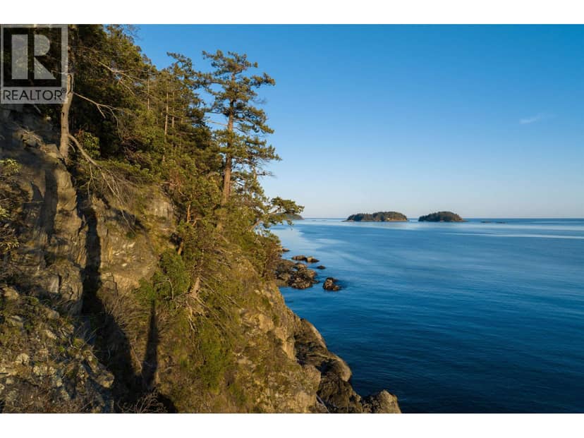 LOT C SUNSHINE COAST HIGHWAY, Sechelt, photo 2