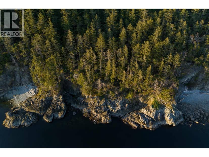 LOT C SUNSHINE COAST HIGHWAY, Sechelt, photo 3