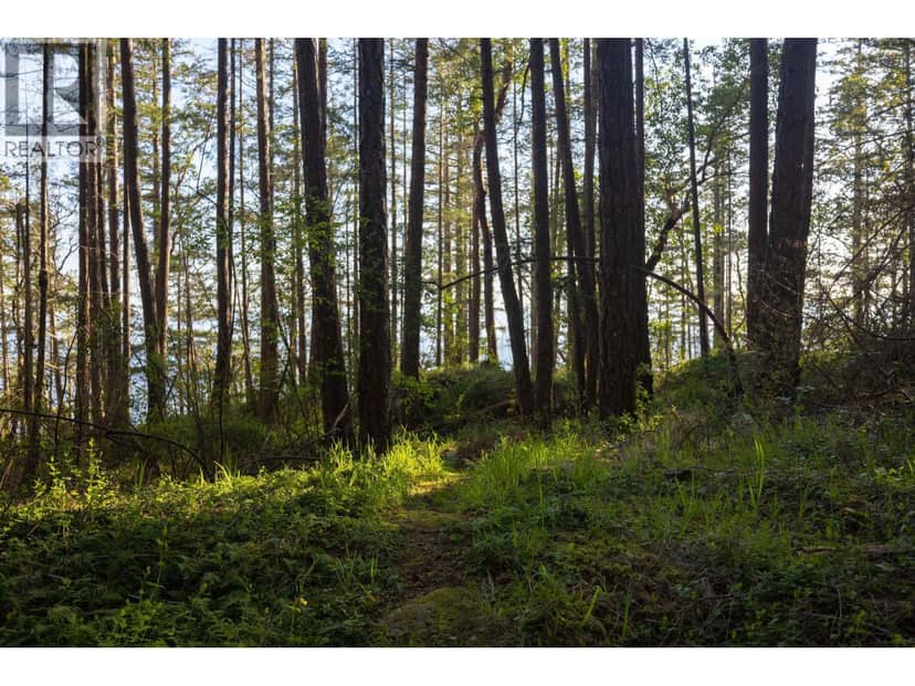 LOT C SUNSHINE COAST HIGHWAY, Sechelt, photo 2
