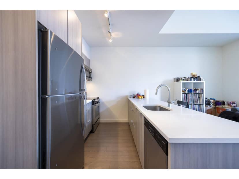104 13308 CENTRAL AVENUE, Surrey, photo 6