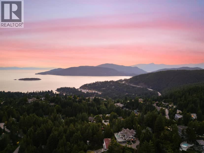 3 4665 WOODRIDGE PLACE, West Vancouver, photo 3