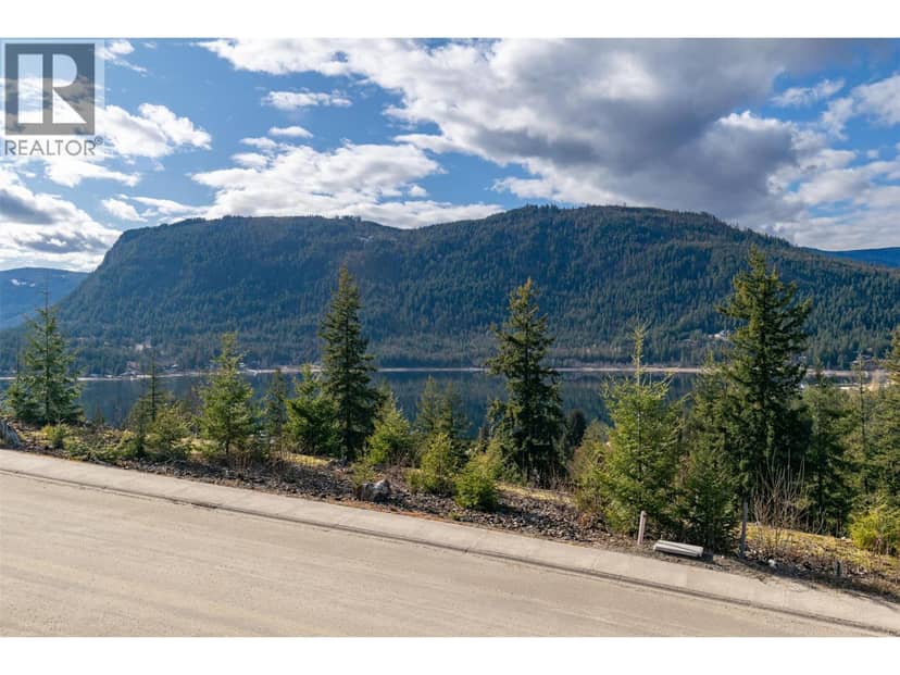 282 Bayview Drive, Sicamous, photo 2