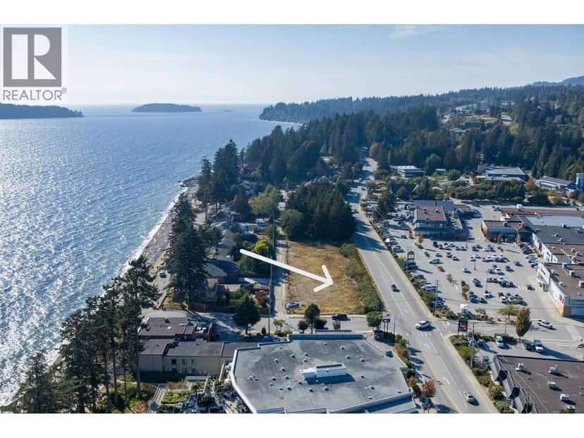 5759 TEREDO STREET, Sechelt, photo 3
