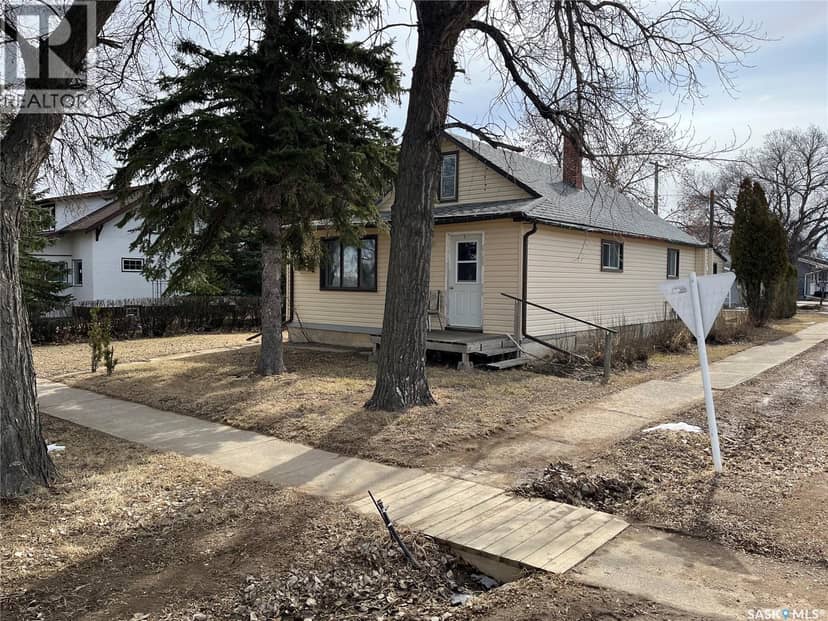 101 2nd AVENUE E, Lafleche, photo 2