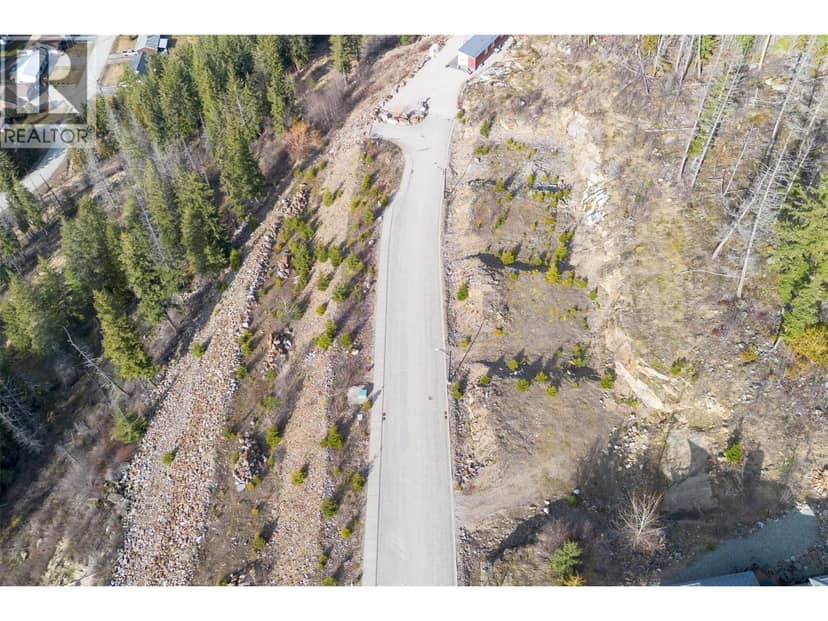 270 Bayview Drive, Sicamous, photo 4