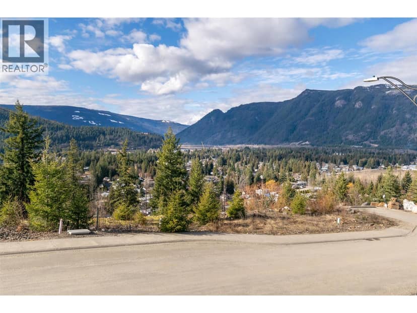 270 Bayview Drive, Sicamous, photo 8