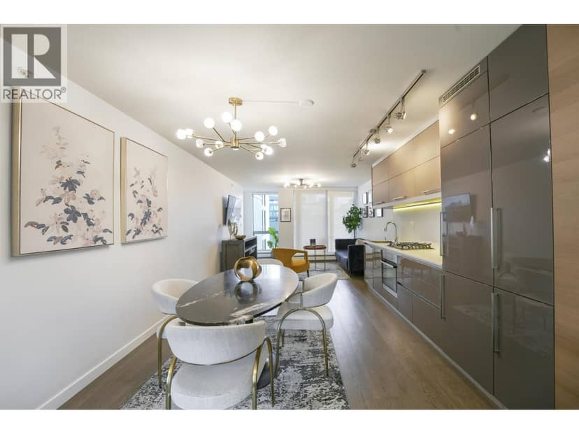 608 189 KEEFER STREET, Vancouver, photo 2