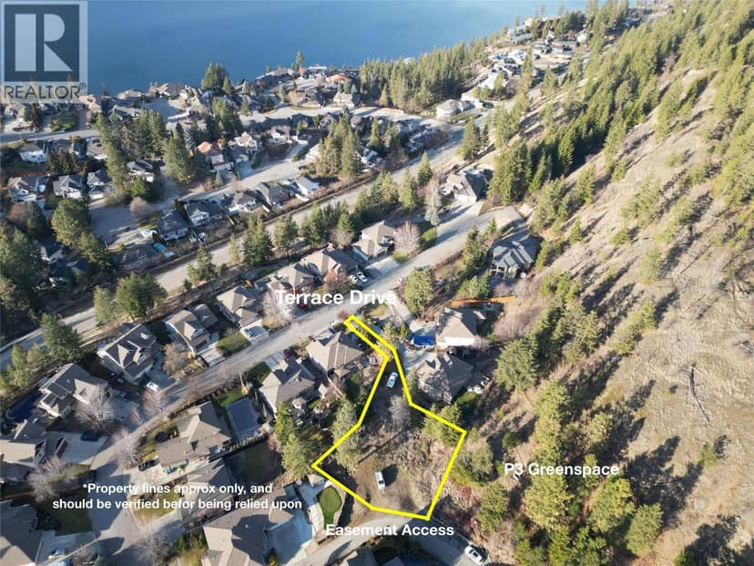231 Terrace Drive, Kelowna, photo 3