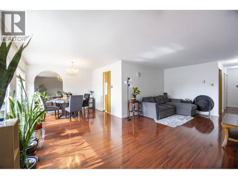 902 615 BELMONT STREET, New Westminster, photo 3