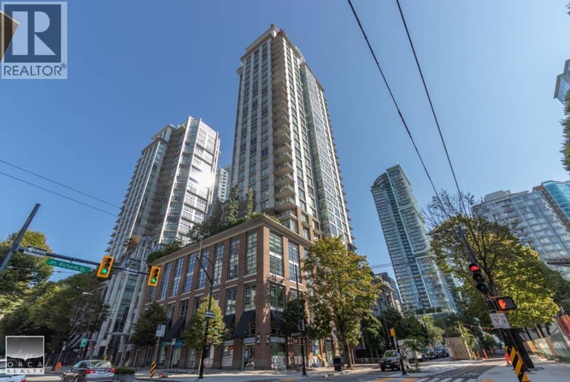 2802 535 SMITHE STREET, Vancouver