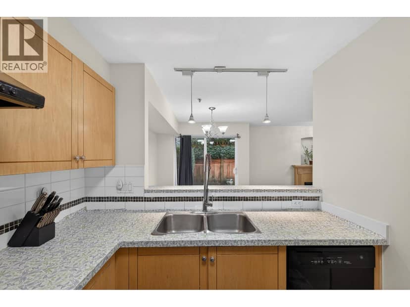 18 7128 STRIDE AVENUE, Burnaby, photo 5