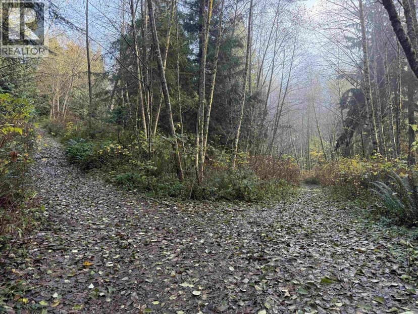 1594 CEMETERY ROAD, Gibsons, photo 5