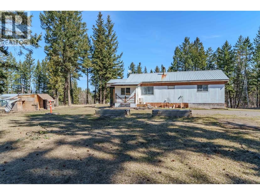 5469 SAUNDERS CRESCENT, 103 Mile House