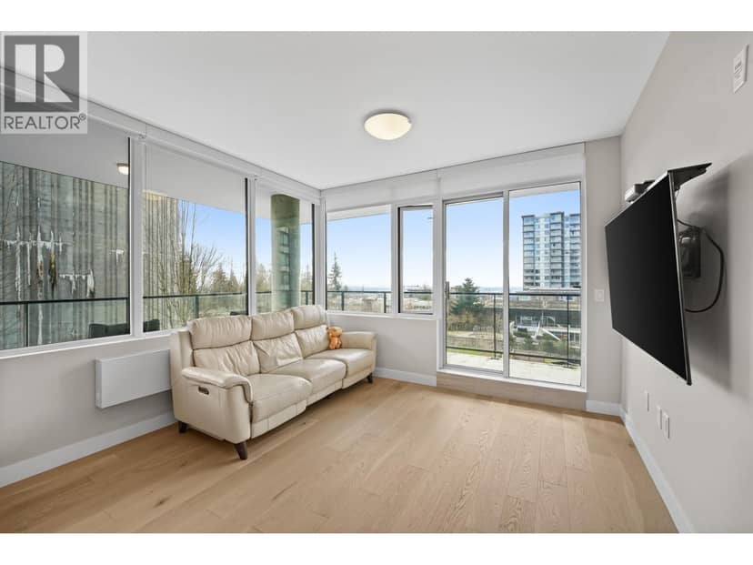 604 8761 University Crescent, Burnaby, photo 4