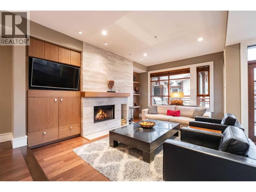 37 7124 NANCY GREENE DRIVE, Whistler