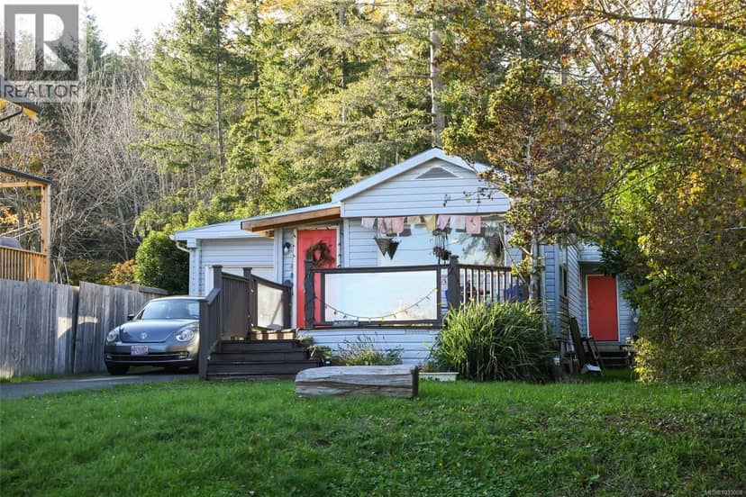 5557 Horne St, Union Bay