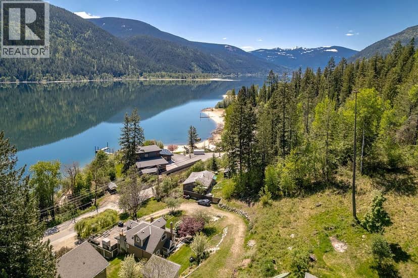 2465 3A Highway, Nelson, photo 3