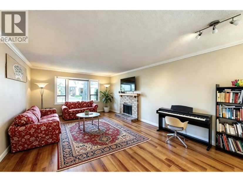4 6245 Sheridan Road, Richmond, photo 3