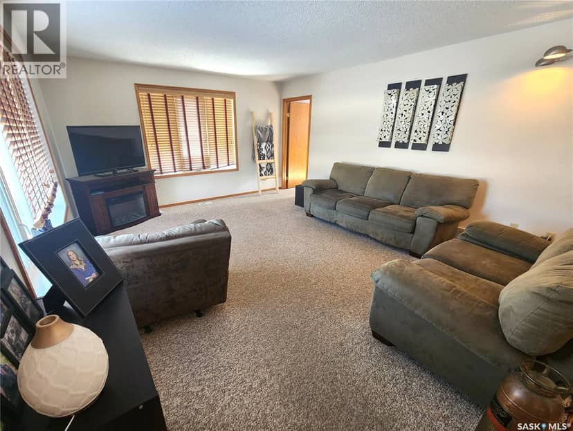115 Carson BAY, Lampman, photo 7