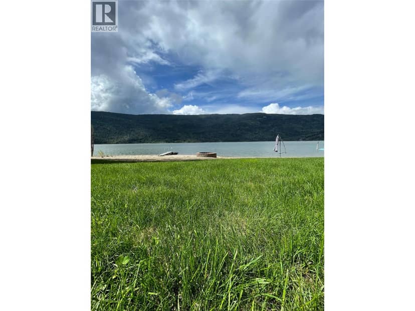 8558 HWY 97A, Mara, photo 4