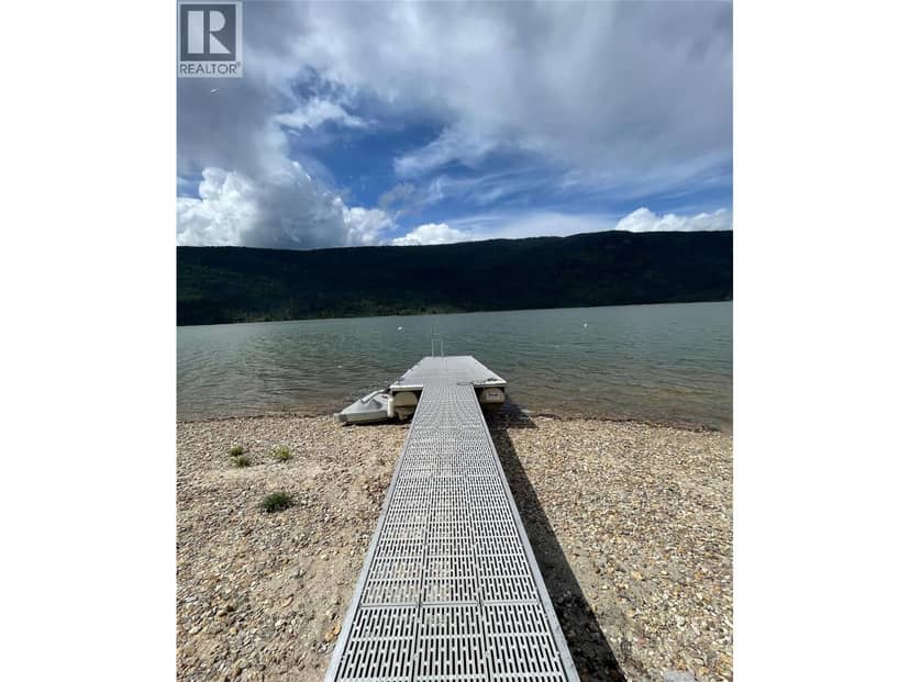 8558 HWY 97A, Mara, photo 5