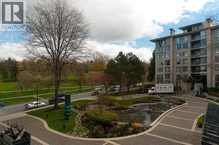 320 4685 Valley Drive, Vancouver, photo 2