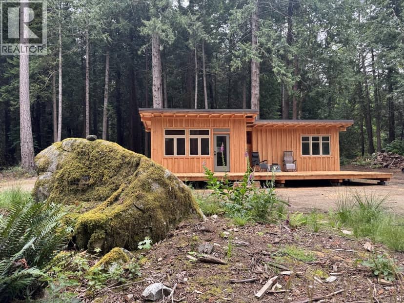 315 HAIRY ELBOW ROAD, Sechelt