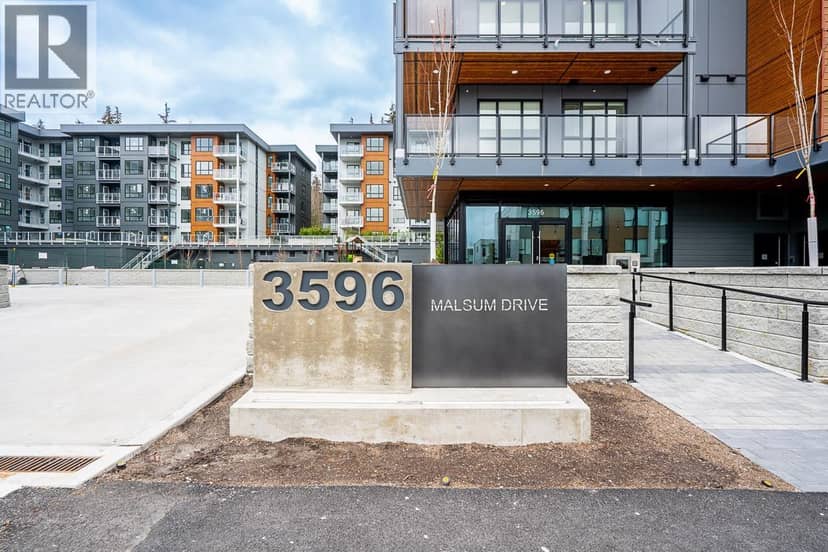 412 3596 MALSUM DRIVE, North Vancouver, photo 2