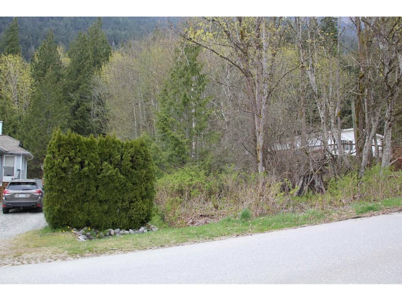 66555 KERELUK ROAD, Kawkawa Lake, Hope, photo 4