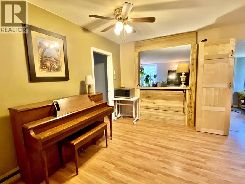 1010 MAIN STREET, Valemount, photo 8