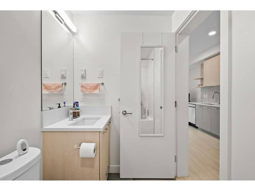 211 10777 138 STREET, Surrey, photo 8
