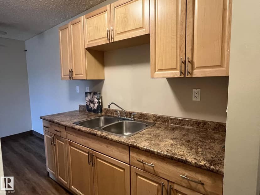 #205 51 Brown St, Stony Plain, photo 7