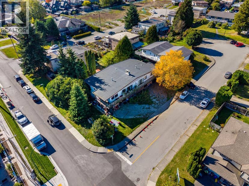 780-782 CATHERINE AVENUE, Coquitlam, photo 4
