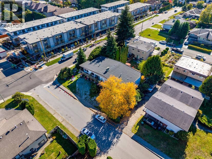780-782 CATHERINE AVENUE, Coquitlam, photo 4