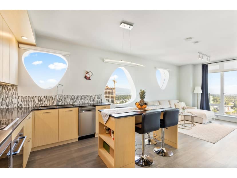 3701 13495 CENTRAL AVENUE, Surrey
