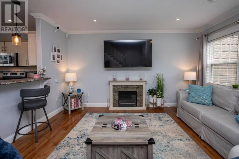 17 Cameron Heights, Stratford, photo 5