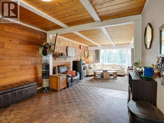 3008 ASH STREET, Texada Island, photo 6