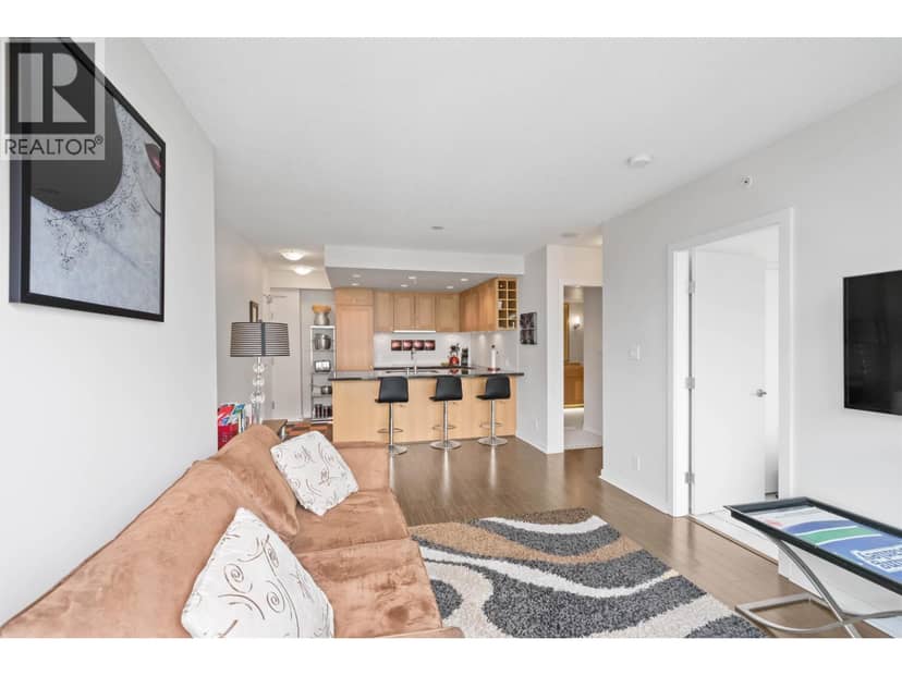 2001 821 CAMBIE STREET, Vancouver, photo 4