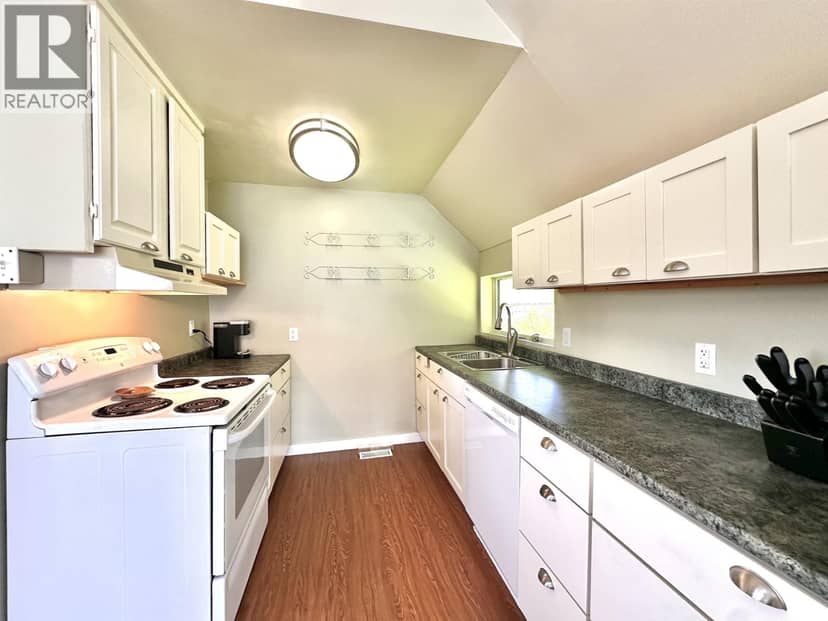 2605 1ST AVENUE, Terrace, photo 4