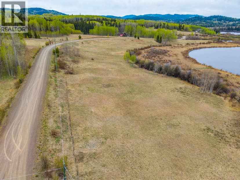 LOT A THREE LAKES ROAD, 100 Mile House, photo 3