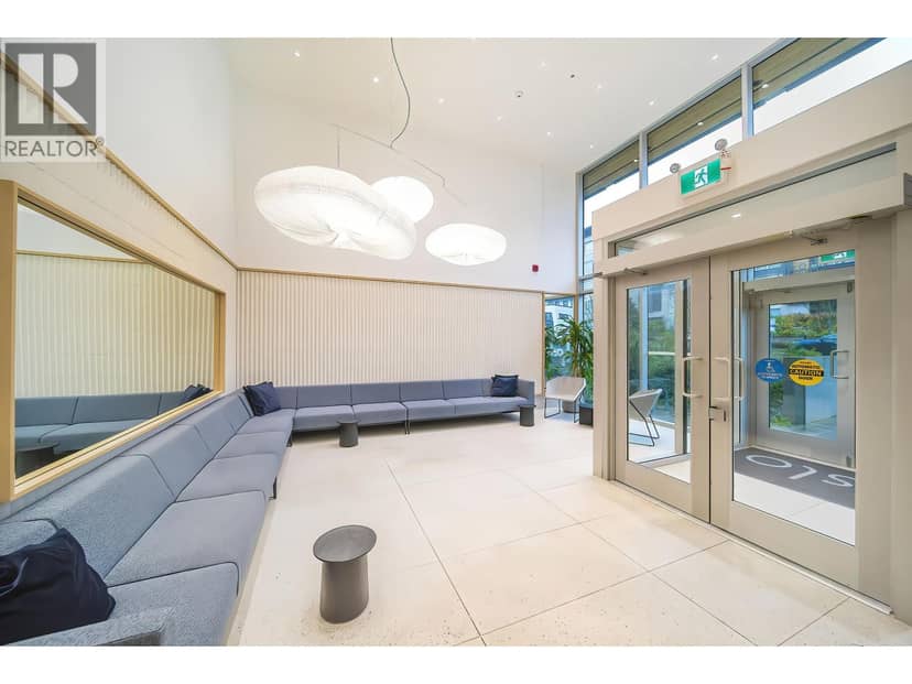 307 9888 UNIVERSITY CRESCENT, Burnaby, photo 3