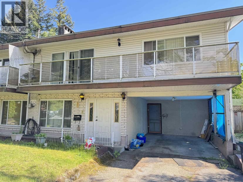 804-806 INGERSOLL AVENUE, Coquitlam, photo 2