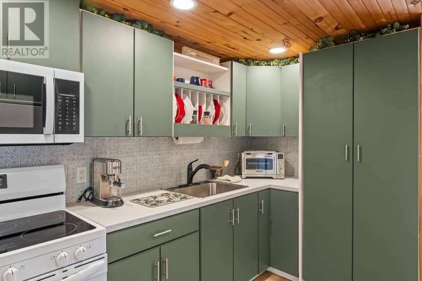 56 Spruce Lane, Wildharb, photo 5