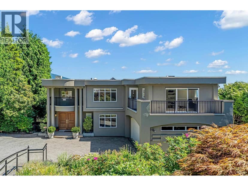 574 ST. ANDREWS PLACE, West Vancouver