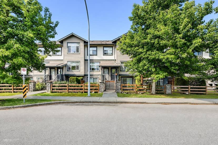 54 16233 83 AVENUE, Surrey, photo 2