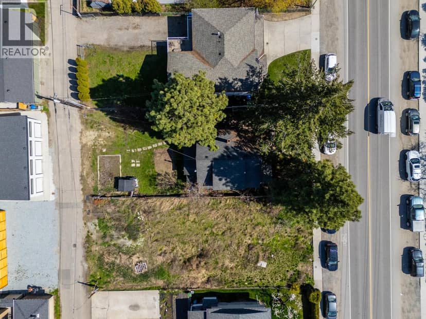 790 Cadder Avenue, Kelowna, photo 3