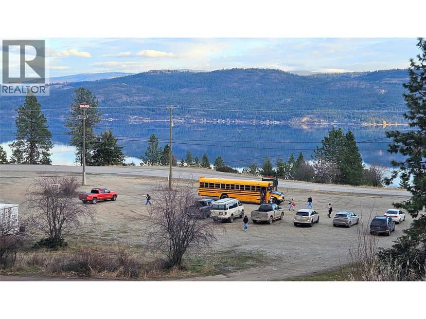 10358 Westside Road, Vernon, photo 3