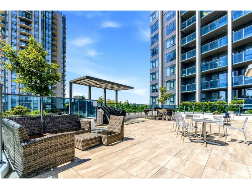 2501 10448 UNIVERSITY DRIVE, Surrey, photo 2