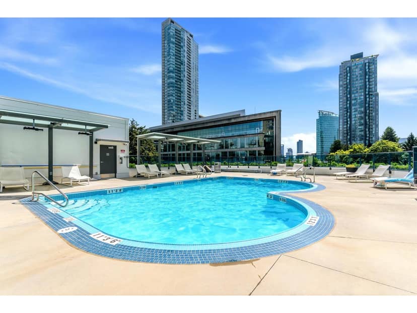 2501 10448 UNIVERSITY DRIVE, Surrey