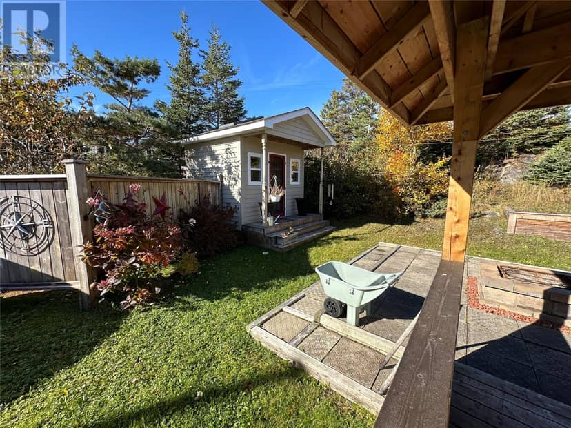 204 Main Street, Norris Point, photo 8